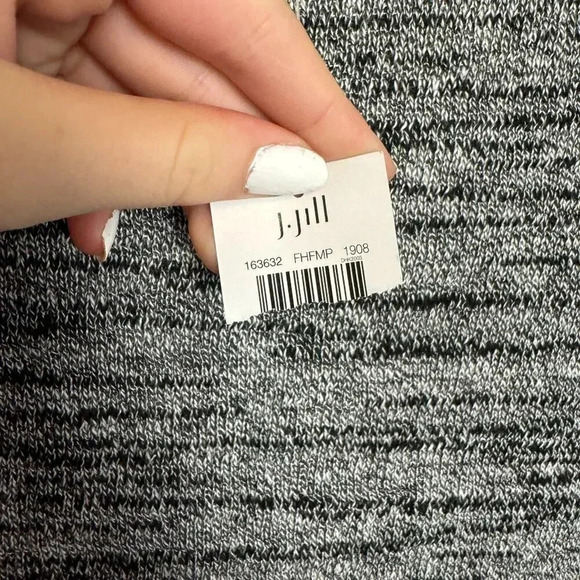 J Jill Pure Jill NWT grey short sleeve boxy sweater size medium petite O53 - Picture 5 of 6